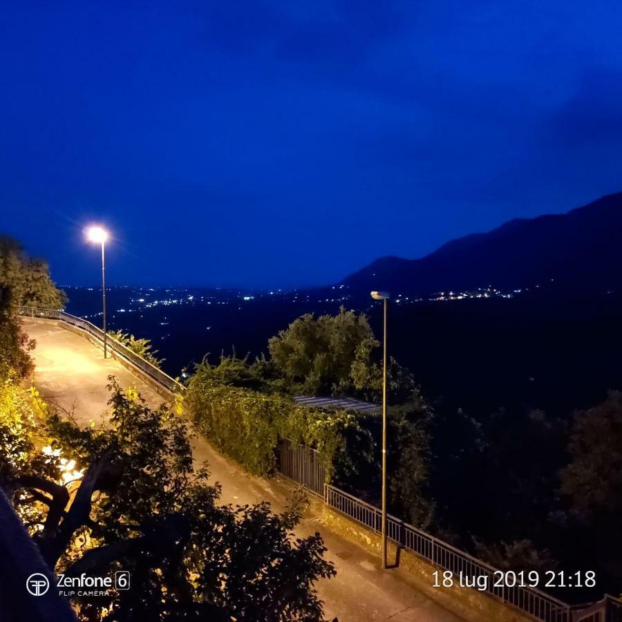Casa Vacanze "Pietra Viva" Castelnuovo Parano Екстериор снимка